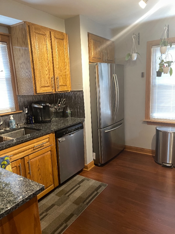 Building Photo - 8119 Covington Dr