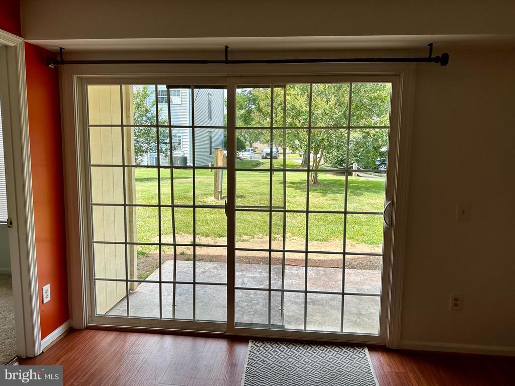 Foto principal - 9320 Caspian Way