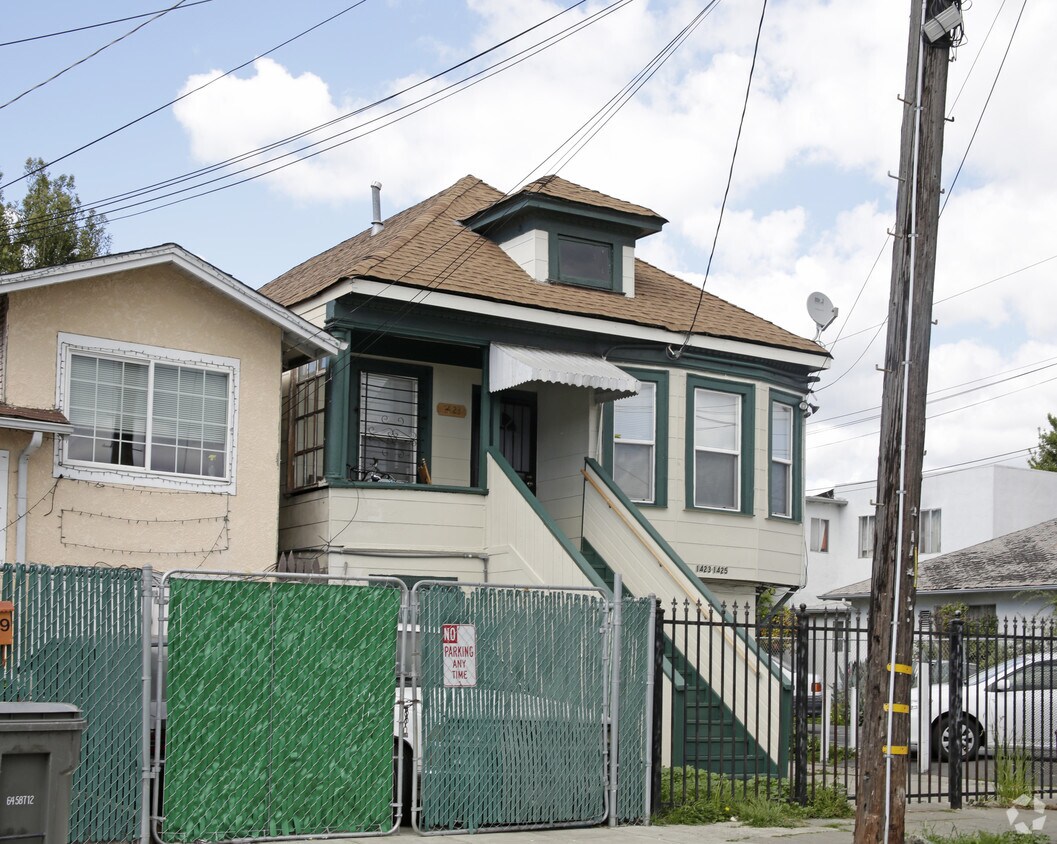 Foto del edificio - 1423 57th Ave