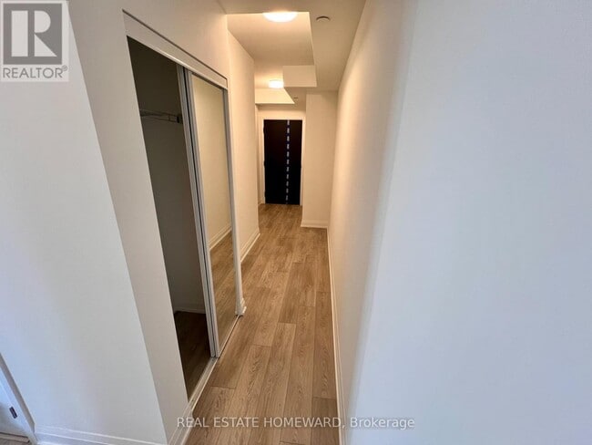 Photo du bâtiment - 20 Soudan Ave