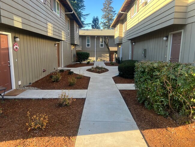 Foto del edificio - Westview Townhomes