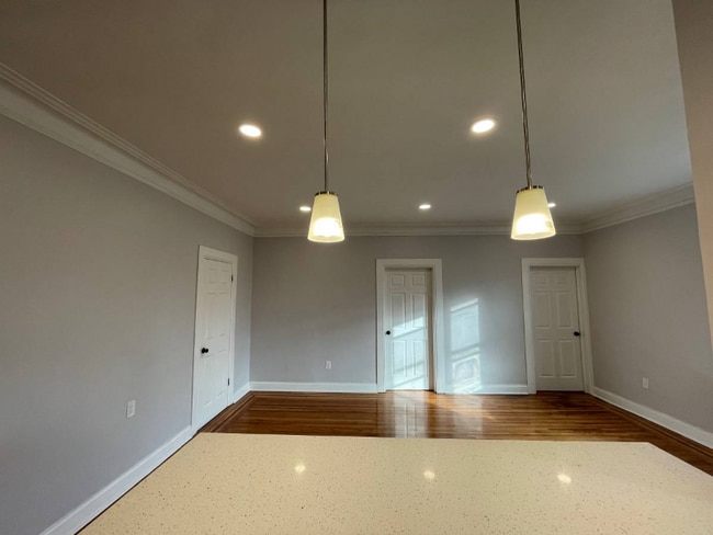 Foto del edificio - 610 Salem Ave