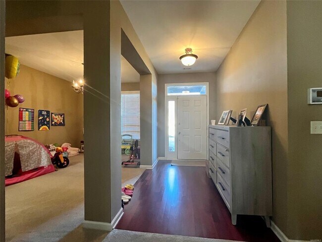 Foto del edificio - 9408 Crofton Ct