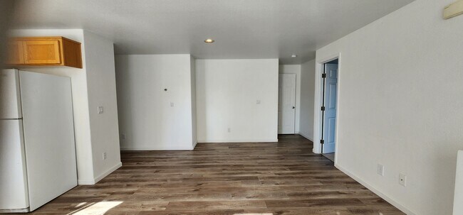 Foto del edificio - 1545 Fircrest Ct SE