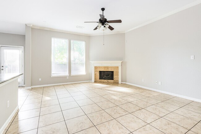 Building Photo - 66 N Planchard Cir