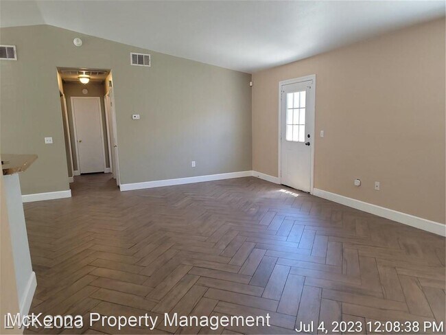 Building Photo - 2 br, 2 bath House - 5250 Panguitch Dr