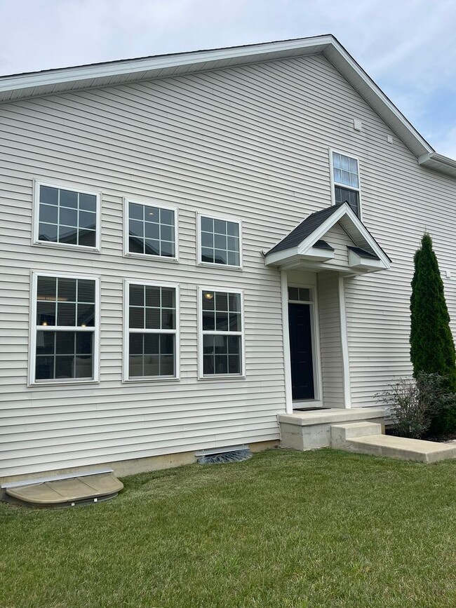 Building Photo - COMING SOON - HYETTS CROSSING