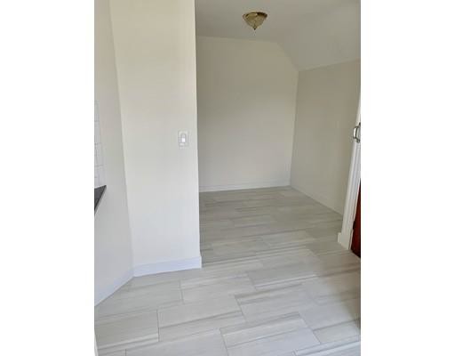 Building Photo - 42 Rosedale St