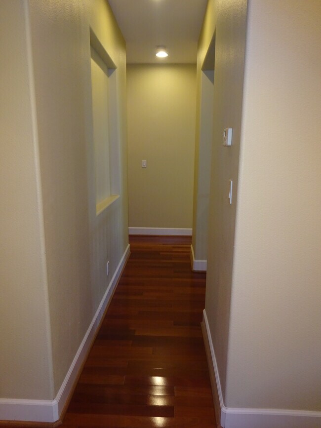Foto del edificio - 3100 Tewksbury Way