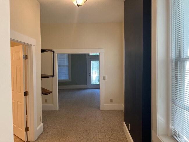 Foto del edificio - Lovely renovated single family home in Nor...