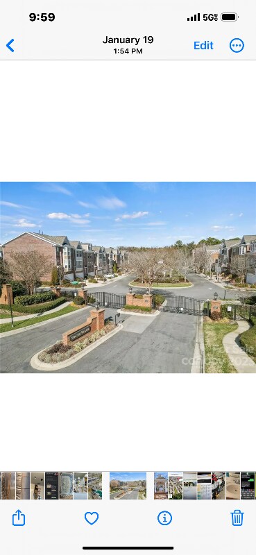 Foto del edificio - 7818 Springs Village Ln