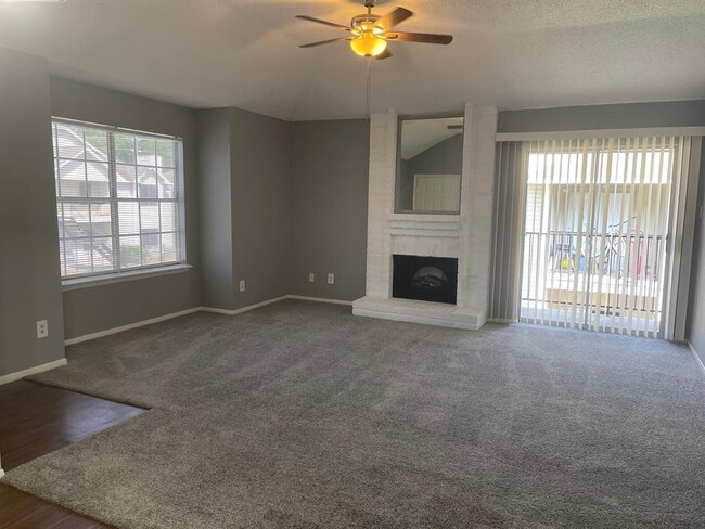 Building Photo - 2208 Millstone Dr