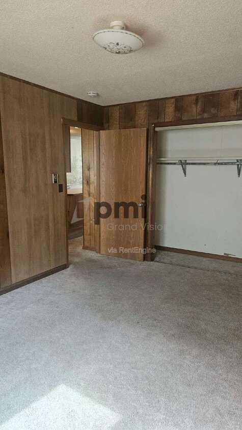 Foto principal - 955 4th St