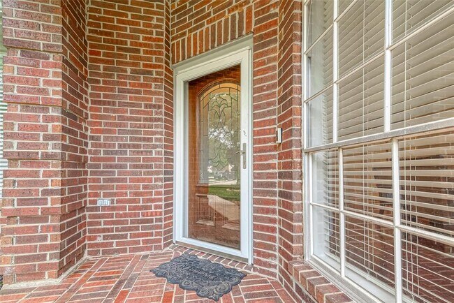 Foto del edificio - 7302 Colony View Ln
