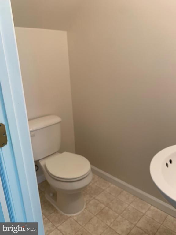 Foto del edificio - 916 Persimmon Pl