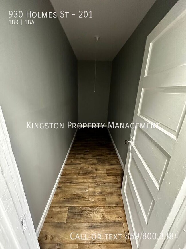 Foto del edificio - 930 Holmes St