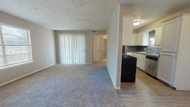 Building Photo - Rock Canyon Apartments