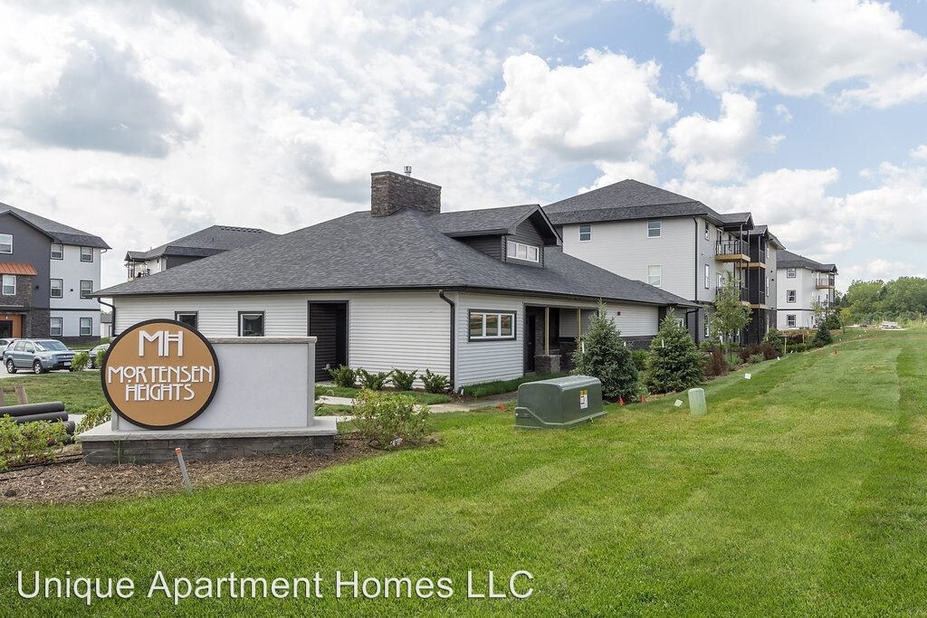 Primary Photo - 2 br, 2 bath Apartment - 5304 Mortensen Road