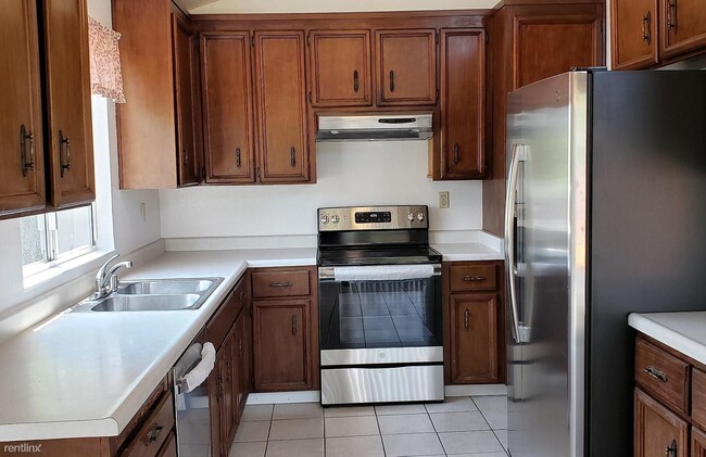 Building Photo - 1681 Partridge Dr