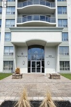 Building Photo - 1030 Coronation Dr