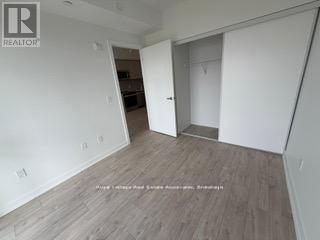 Photo du bâtiment - 720 Whitlock Ave