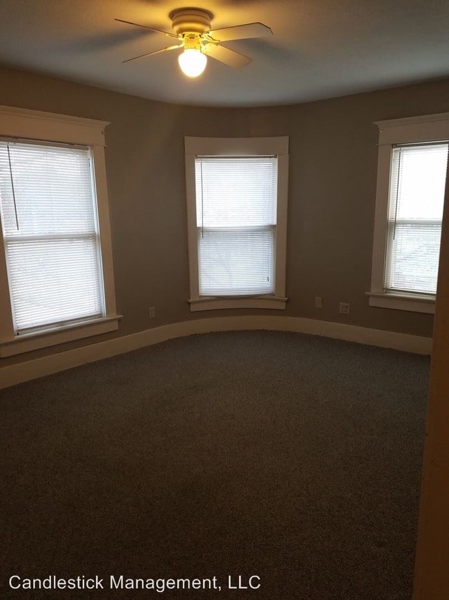 Foto del edificio - 1400 SW 6th Ave