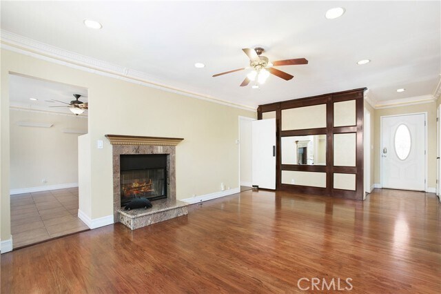 Foto del edificio - 825 Mulberry Ave