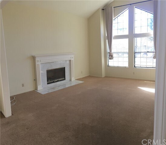 Building Photo - 252 Costa Mesa St