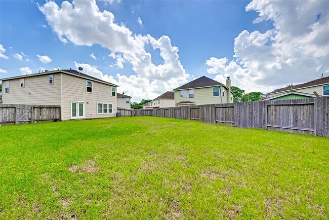Building Photo - 4419 Twisting Pine Ct