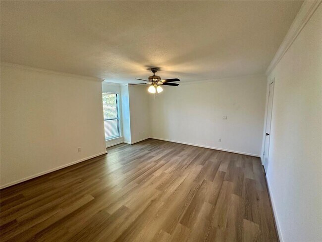 Foto del edificio - 1100 Augusta Dr