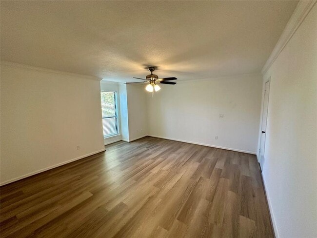 Building Photo - 1100 Augusta Dr