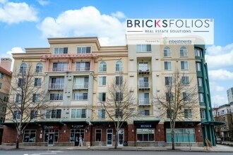 Foto del edificio - 11004 NE 11th St