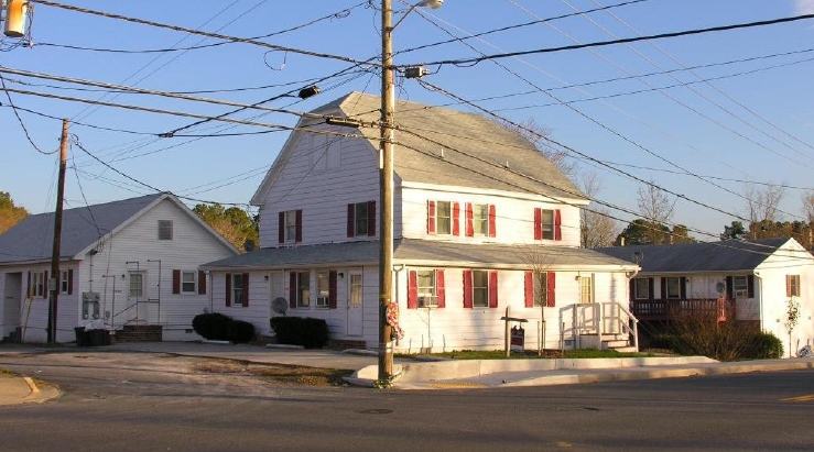 Primary Photo - Corner Place Apartments at the Creek