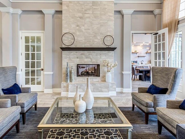 Foto del edificio - 1160 Cresthaven Ln