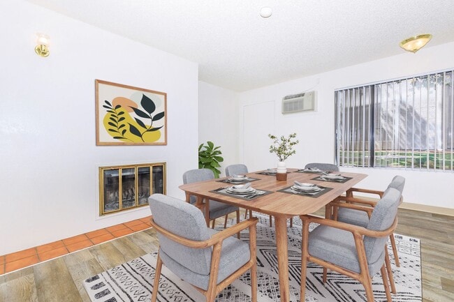 Interior Photo - Sterling Pointe