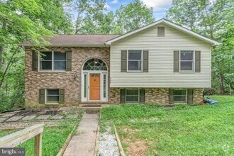Building Photo - 707 Cougar Ct