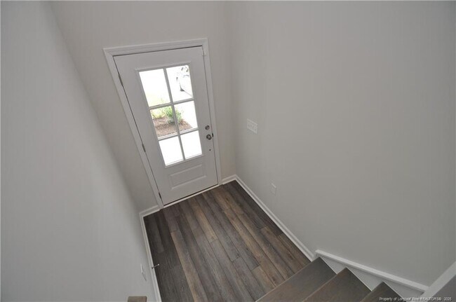 Foto del edificio - 1057 Shoreside Dr
