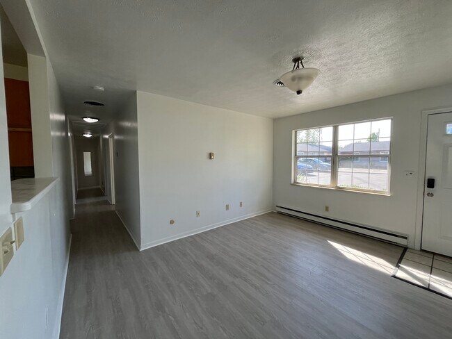 Foto del edificio - 1020 Arrowhead Dr