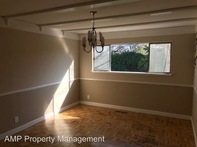 Foto del edificio - 6 br, 3 bath House - 904 Del Monte Place