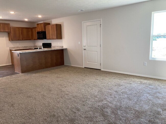 Foto del edificio - 112 Pin Oak Dr