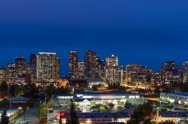 Foto del edificio - 701 122nd Ave NE
