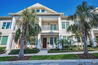 Building Photo - 15 Palm Ter.
