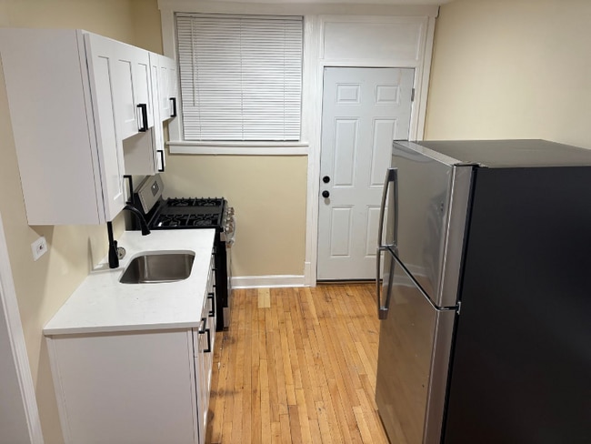 Photo - 3518 N Long Ave Apartment