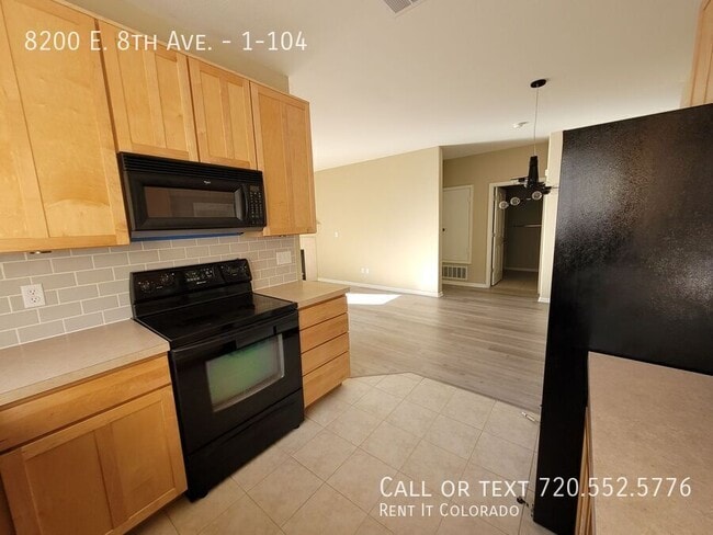 Foto del edificio - 8200 E 8th Ave
