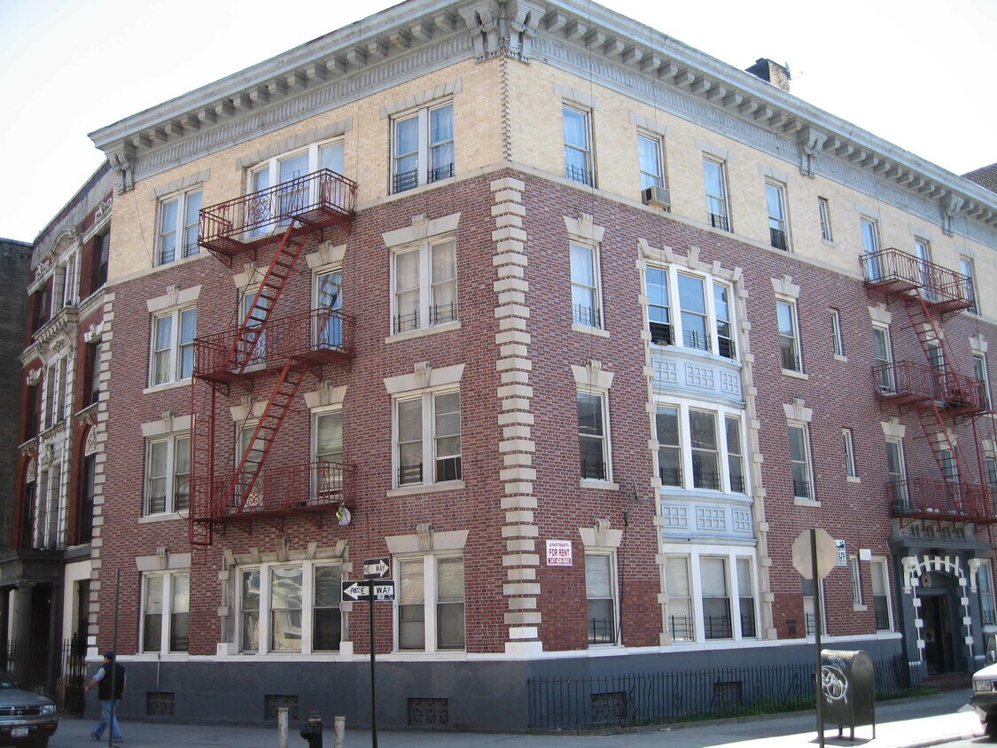 Foto principal - 5 E 21st St