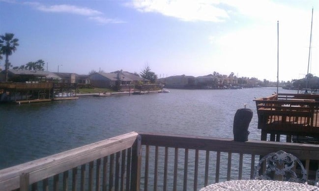 Foto del edificio - 15322 Dasmarinas Dr