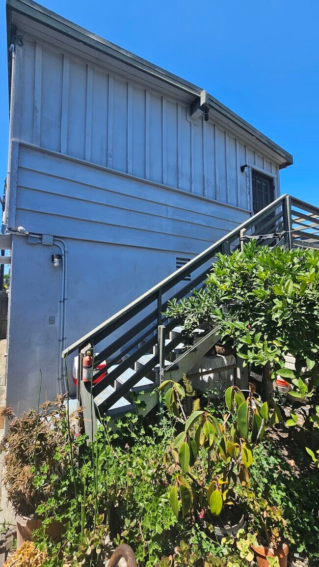 Foto del edificio - 4763 Brighton Ave