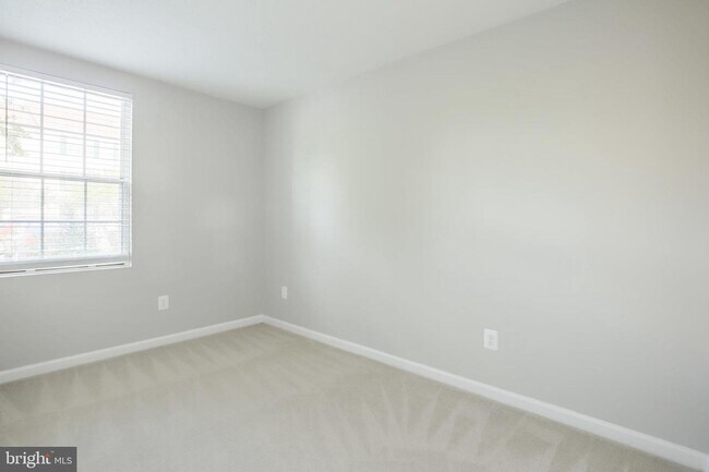 Foto del edificio - 129 Fort Evans Rd SE