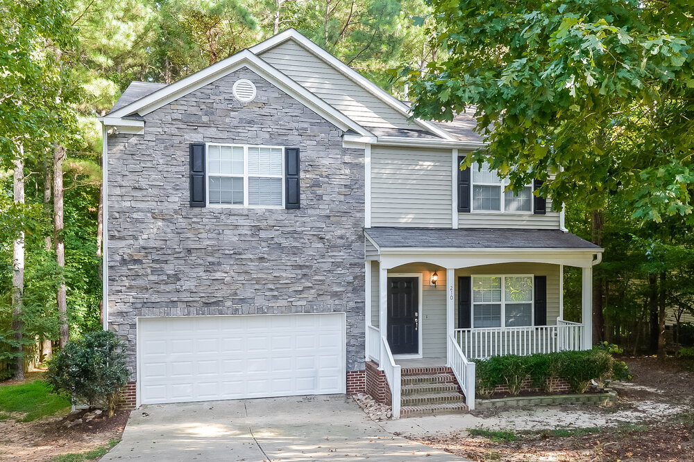 Primary Photo - 210 River Hills Dr