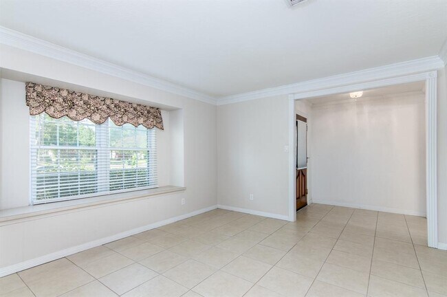 Building Photo - 6230 Spruce Forest Dr